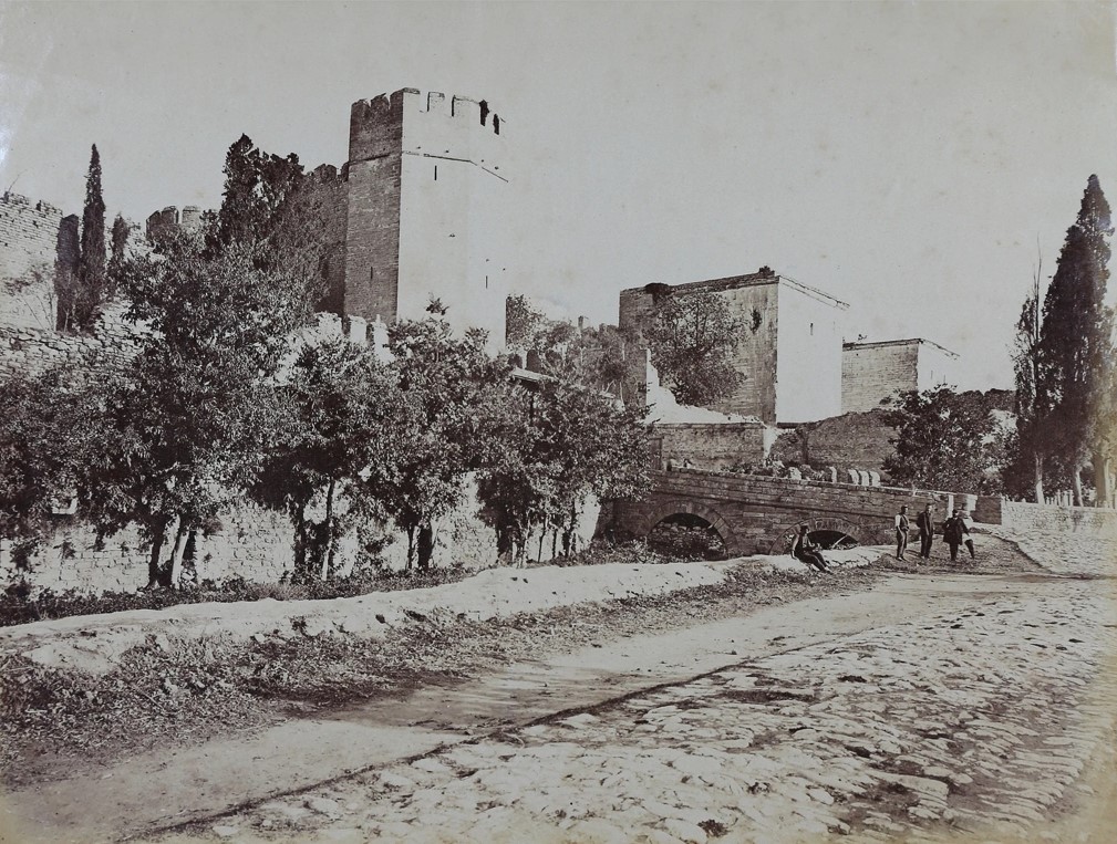 727. Murs des Sept Tours. 1890s.