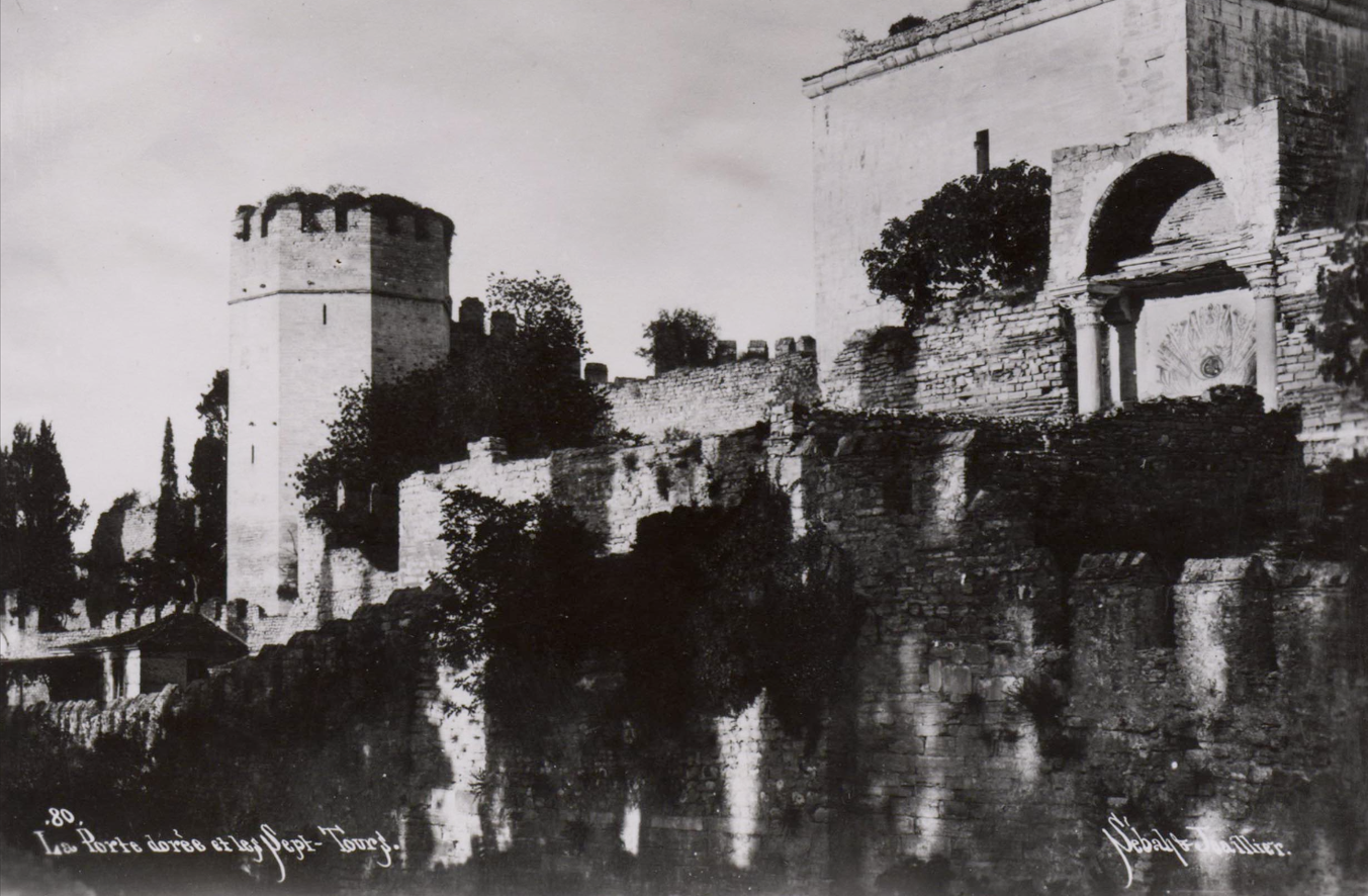 80. La Porte Dorée et les Sept Tours. 1890s.