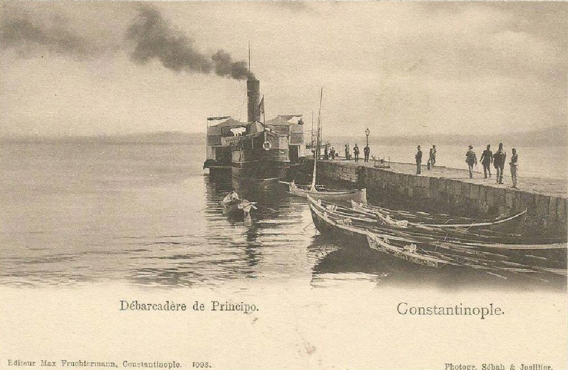 Débarcadère de Prinkipo. Constantinople. 1890s.